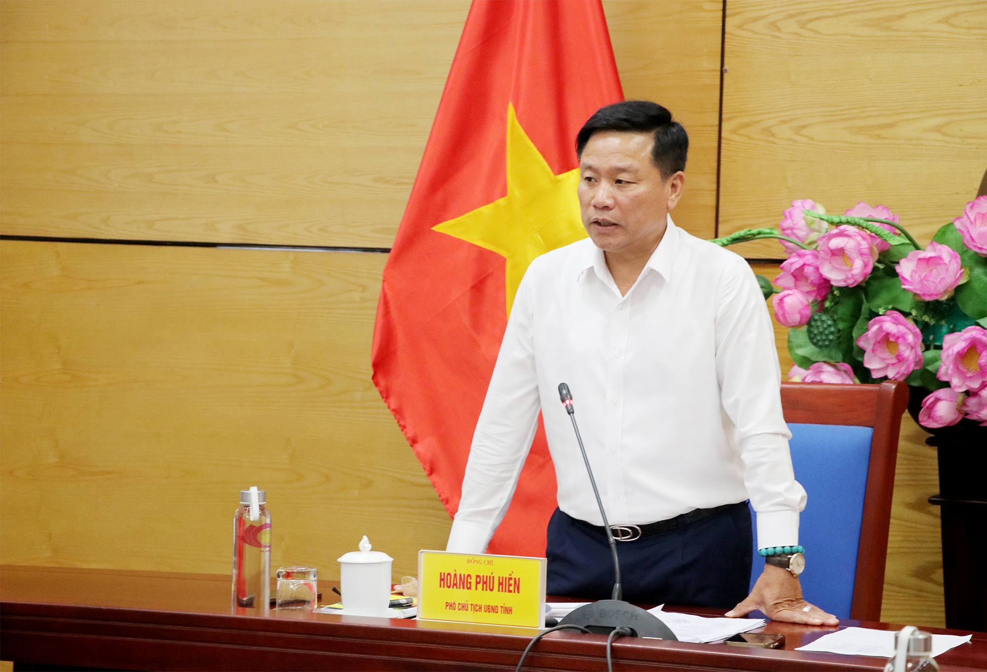 Anh-tin-bai